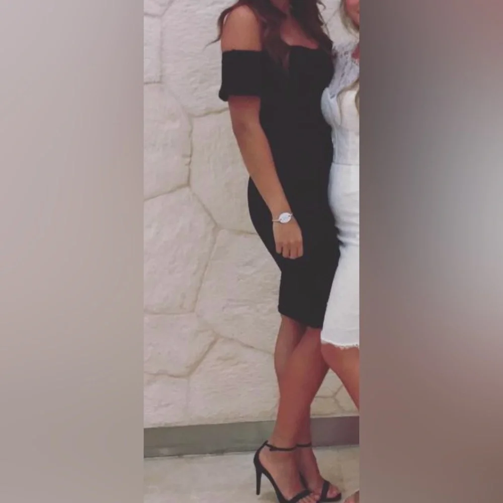 Missguided Black Off-Shoulder‎ Dress